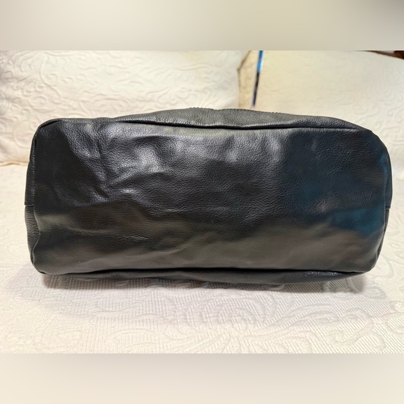 Gently Used Linea Pelle Black Leather Hobo Bag - Picture 5 of 7